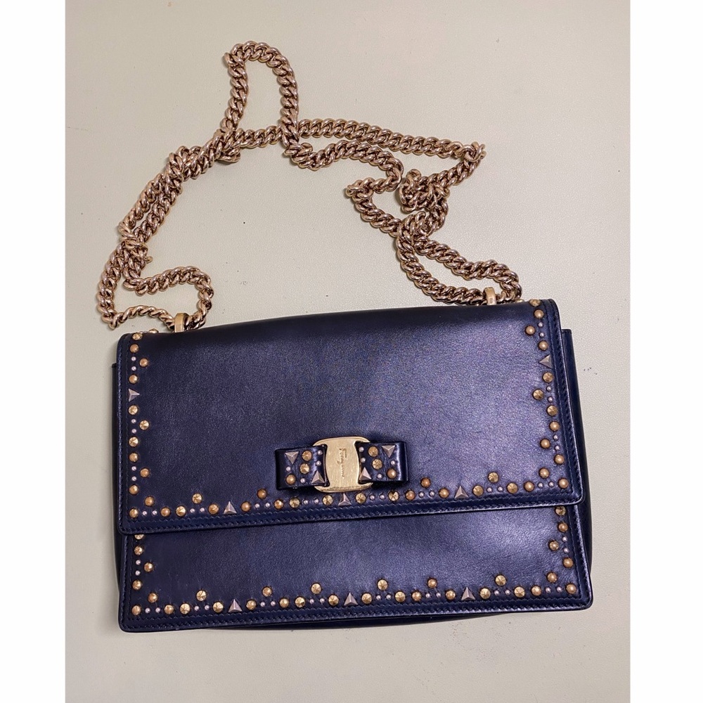 Salvatore Ferragamo Bow Leather Shoulder Bag